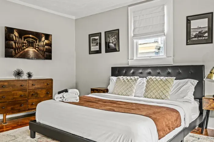 This downstairs master suite with an en-suite bathroom is a bit of luxury.