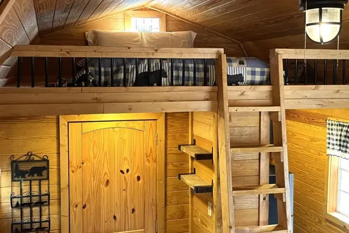 Full size loft bed