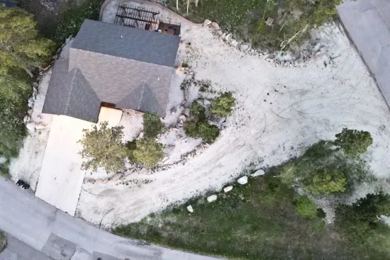 The largest parking area in Powder House Pass—with a pull-through driveway and space for trailers, trucks, and toys. Easy in, easy out—perfect for adventure-ready guests.