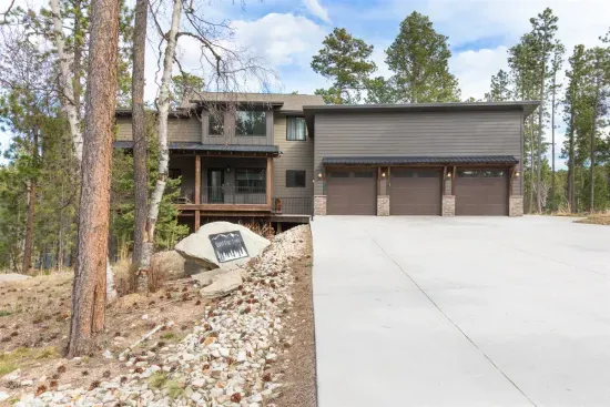 You’ve arrived. Pull into the driveway, unload the crew, and step into your Black Hills basecamp—where the forest, the trails, and a few unforgettable days are waiting.