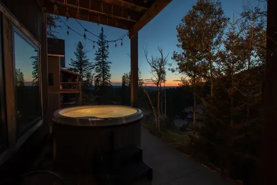 Nothing beats a soak in the hot tub after a day on the slopes or the trails. With a view like this, you'll be set.