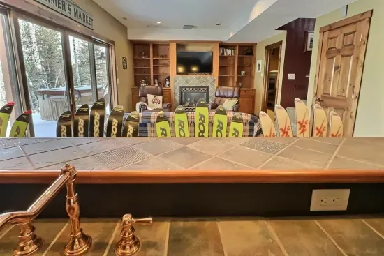 The copper sink at the bar allows for easy clean up.