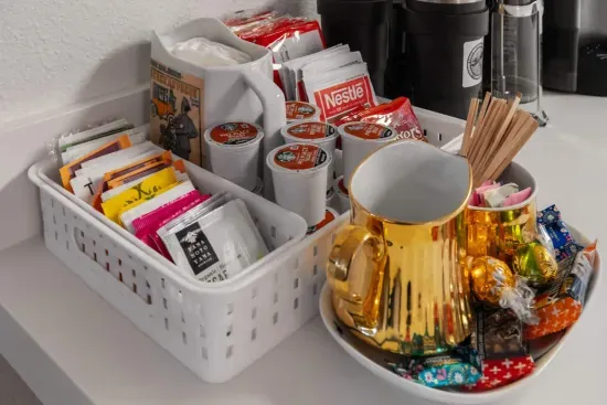 Coffee, tea, and hot chocolate are provided.