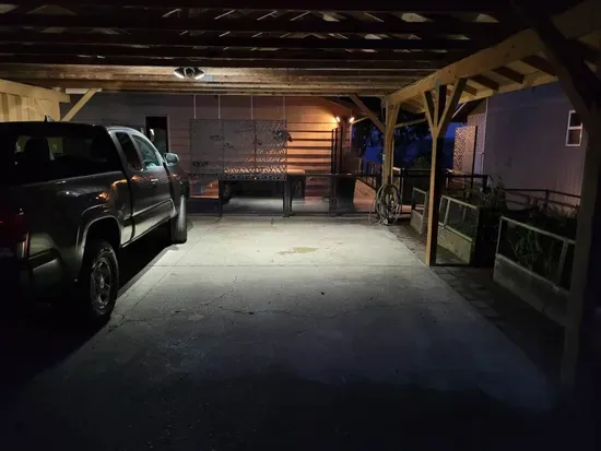 There are motion detector lights in the carport and by the hot tub for folks who arrive after dark.