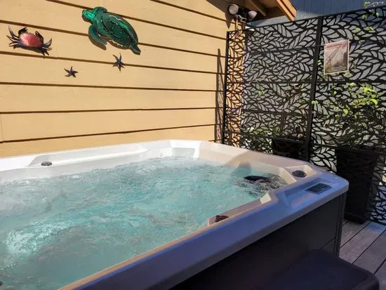 In the evenings, be sure to enjoy the warmth of the hot tub, perhaps with a glass of your favorite beverage and of course, your closest friends. Take in the view of the vast network of stars overhead as you feel the last of your cares melting away.