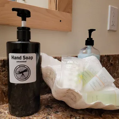 Bells Beach Lookout offers soaps, laundry detergent, and shampoos.