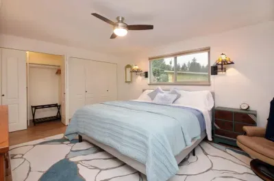 King Bed, Bear Hybrid Mattress, Ceiling Fan, two large closets.