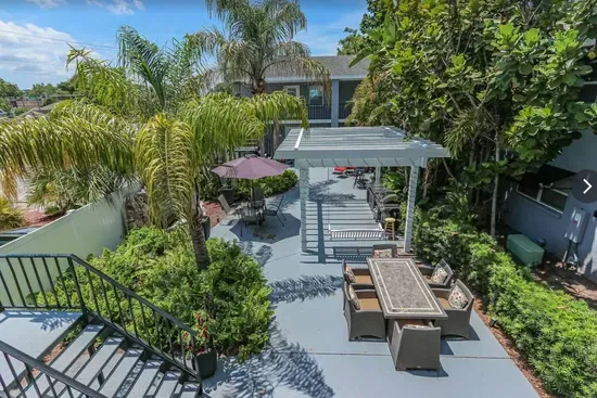 Urban Oasis near Hyde Park, Walkable to Downtown - image 16 of 28