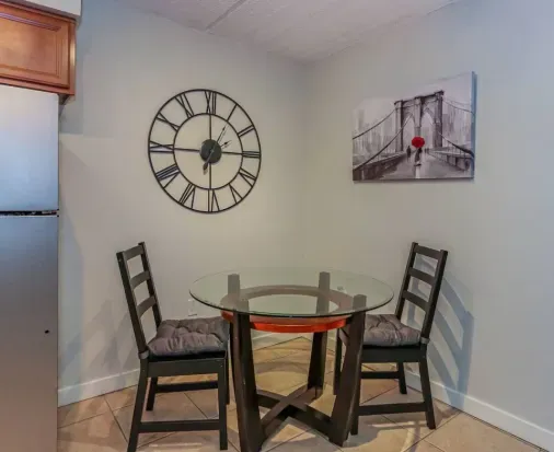 Urban Oasis near Hyde Park, Walkable to Downtown - image 20 of 28