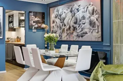 Elegant Kensington Apartment with Private Terrace