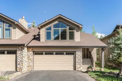 3 Kings Retreat- The Perfect Place to Stay in Estes Park