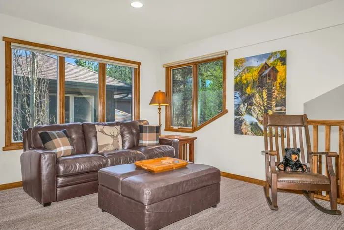 668 Park River Palce (28 of 57)