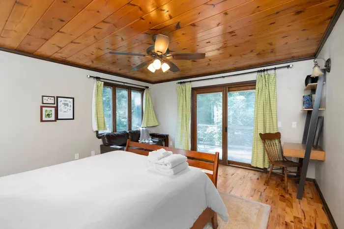 Rockwell Ridge | Lodge for Your Blue Ridge Getaway - image 135 of 174
