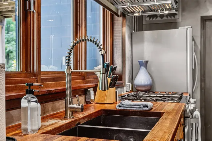 Fully equipped Garden Suite kitchen