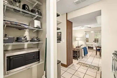 The Carriage House - image 14 of 42