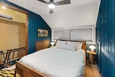 Queen bed