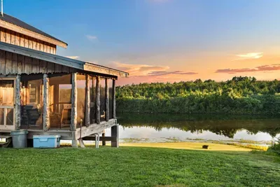 Cabin on Four-Acre Pond