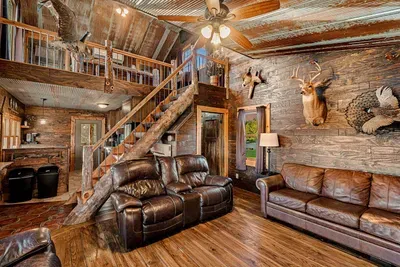 Cabin on Four-Acre Pond