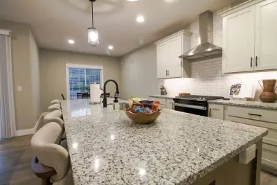 NEW Colbert Hills Retreat w/King Beds - image 6 of 28