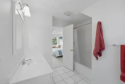 Secondary bedroom on second floor with ensuite