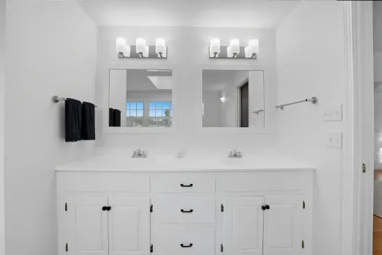 Primary ensuite with double sinks