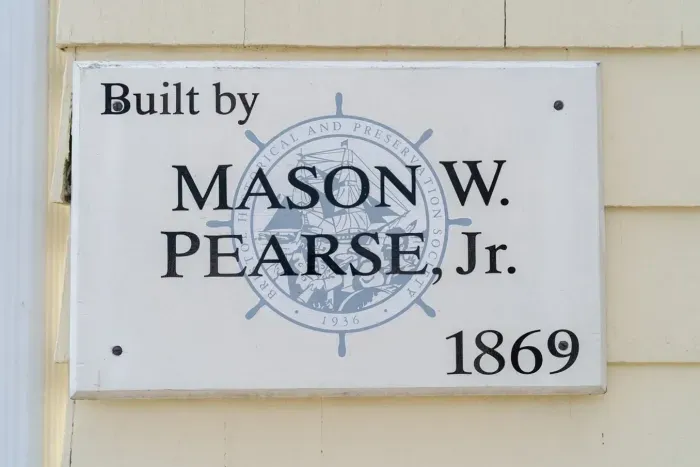 25 Pearse Avenue - image 4 of 39