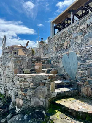 25 Newport Avenue