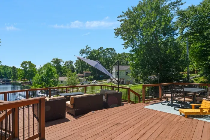 Large deck to enjoy a meal and relax.