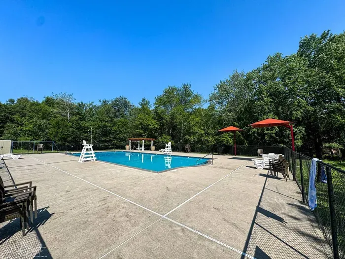 Waters Edge Hideaway - image 60 of 96