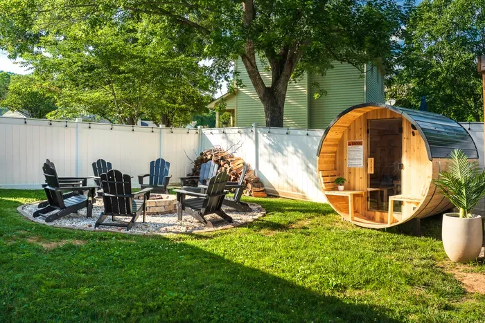 Private sauna + cozy fire pit in a spacious fenced backyard retreat