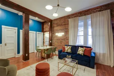 Living Room with pull out couch