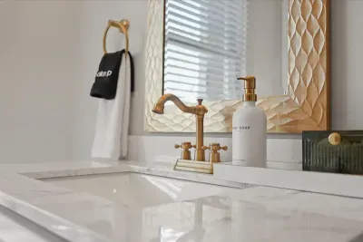 Bathroom - Upstairs