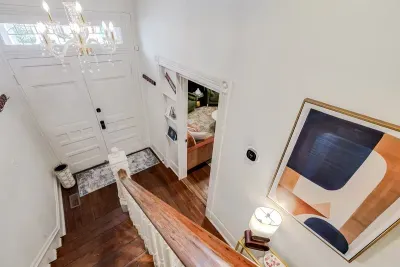 Entrance - Coat hanging
