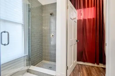 Full Bathroom upstairs -2