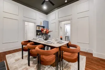 Dining area -3