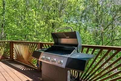 Sizzle, savor, and enjoy the fresh air.