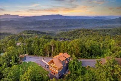 A bird’s-eye view of your perfect getaway.
