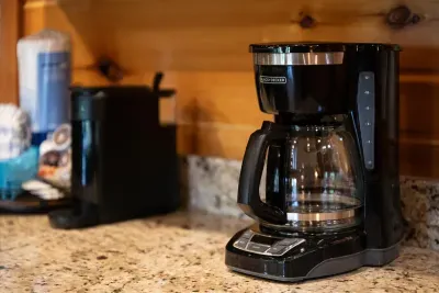 Drip pot on the granite, ready before you are