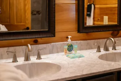 Double vanity with granite and room to spread out
