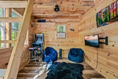 Game shack is a separate building that includes: electric heater, games, arcade, queen bed, TV--bring your own passwords and game consoles!