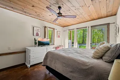 Bedroom 3 includes queen bed and TV with Firestick--bring your own passwords!