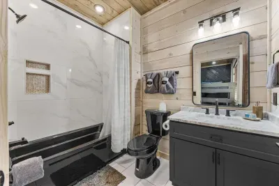 Well-appointed bathroom with everything you need for a refreshing start or end to the day.