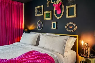 Pink tones, cozy vibes, peaceful sleep starts here.