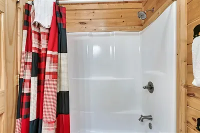 🚿 Fresh, clean, and ready after your Smoky Mountain adventures.