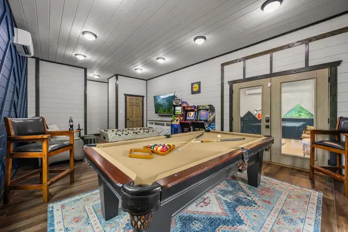 Rack them up for a family pool tournament, with more games waiting just a few steps away.