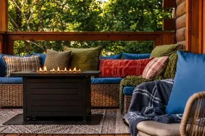 Gather around the covered balcony fire table when the evening cools down.