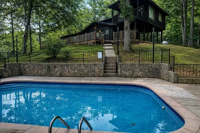 Dive into daylight, where every moment feels like a getaway.