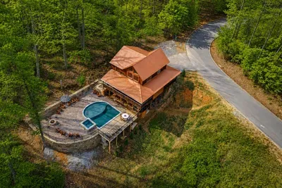 Revealed only from above 🌿🏡