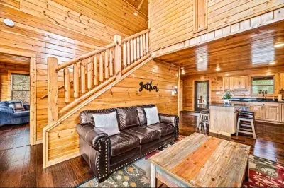 Step inside, feel at home, and let the cabin magic begin.