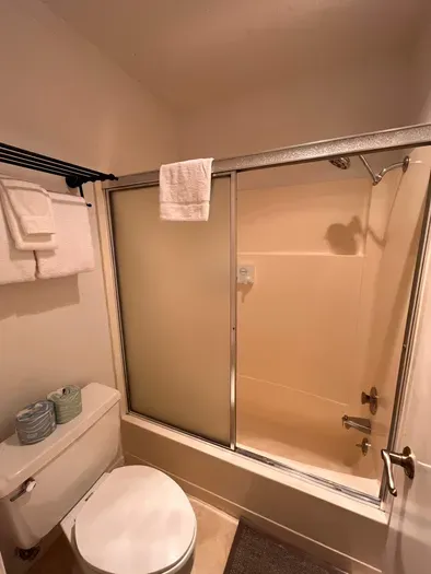 Full Bathroom in Loft
